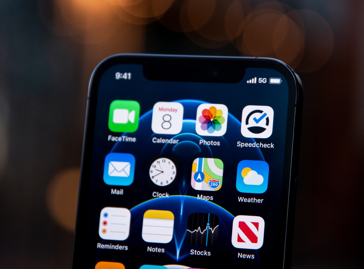 乐业苹果手机维修分享为什么 iPhone 12 在冬季会自动关机 